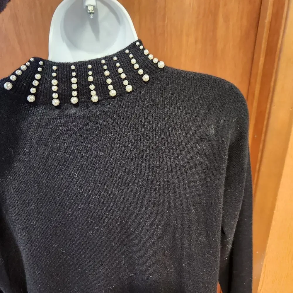NWOT Hallhuber Black Merino Wool Turtleneck With Beaded Collar Sz‎ S